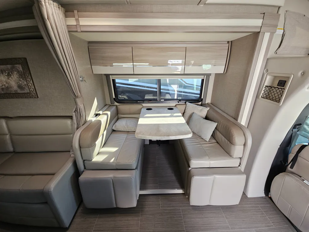 2021 Thor Motor Coach Tiburon 24FB, Photos photo 48