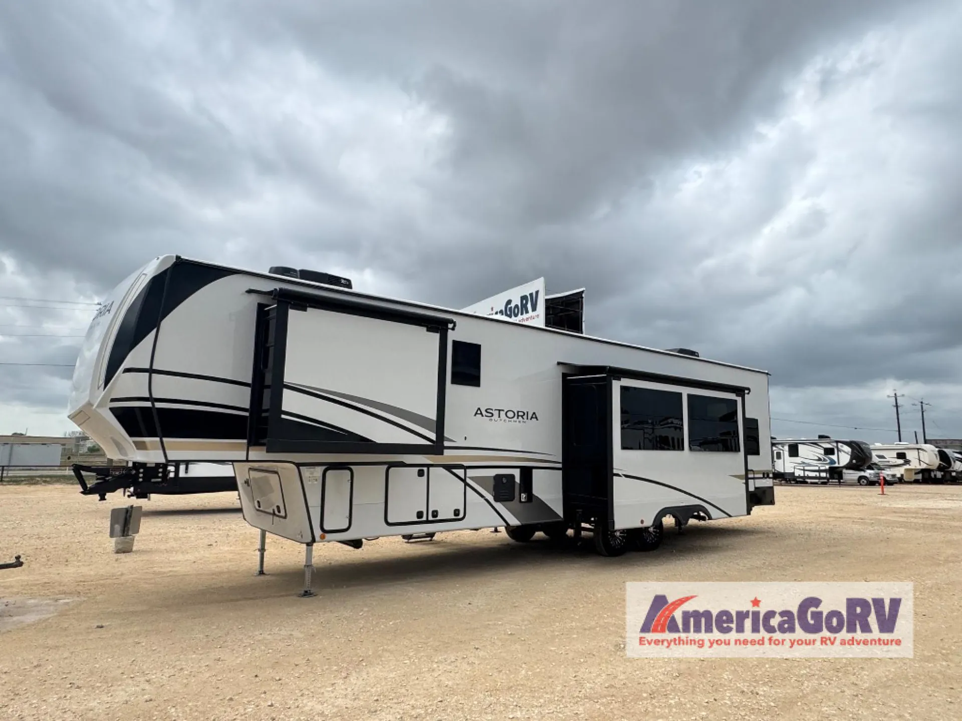 2026 Dutchmen Astoria Platinum 3603LFP dealer photo 1 from America Go RV