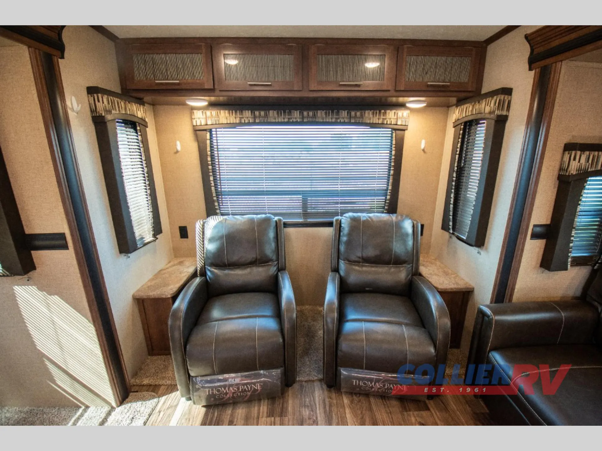 2018 CrossRoads Volante 280RL - Photo 3