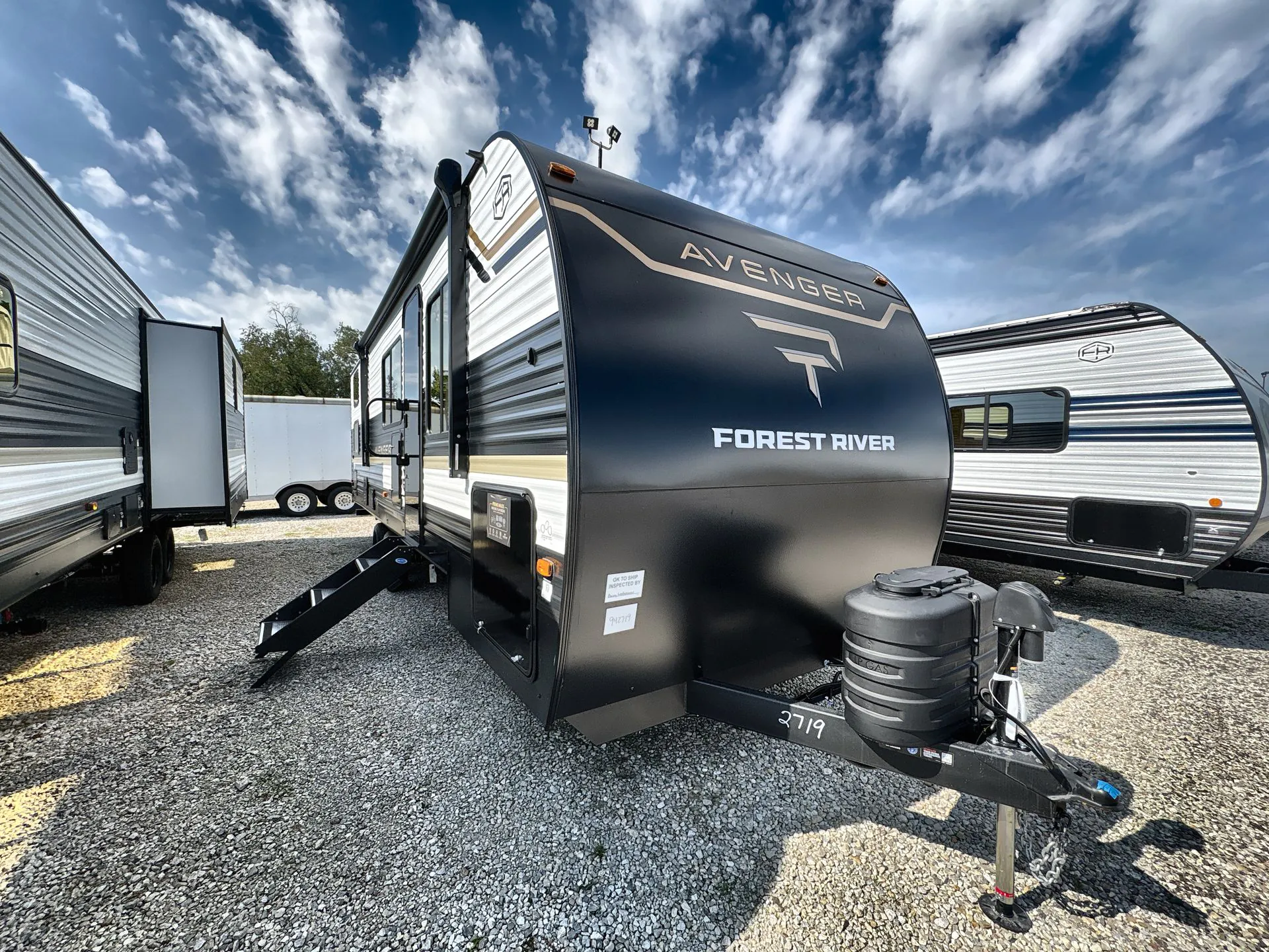 2027 Forest River Avenger 26DBS