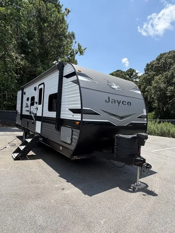2023 Jayco Jay Flight 242BHS - Photo 2