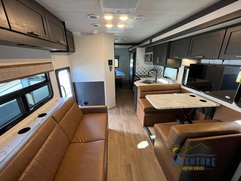 2027 Nexus Maximus 32MX, Photos photo 5
