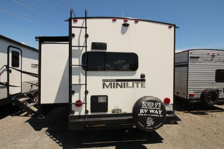 2025 Forest River Rockwood Mini Lite 2515S - Photo 4