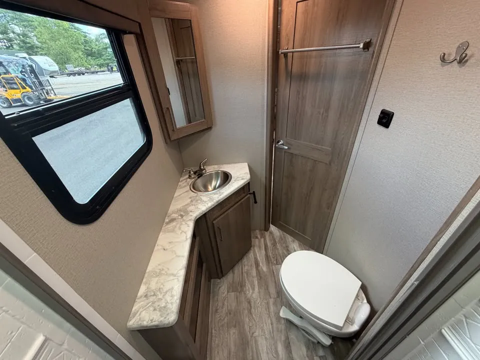 2021 Grand Design Imagine XLS 21BHE, Photos photo 14