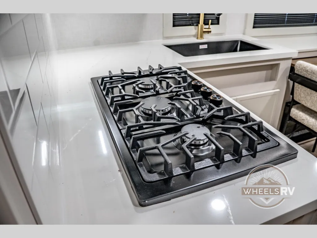 2027 Brinkley Model I 294, Photos photo 45