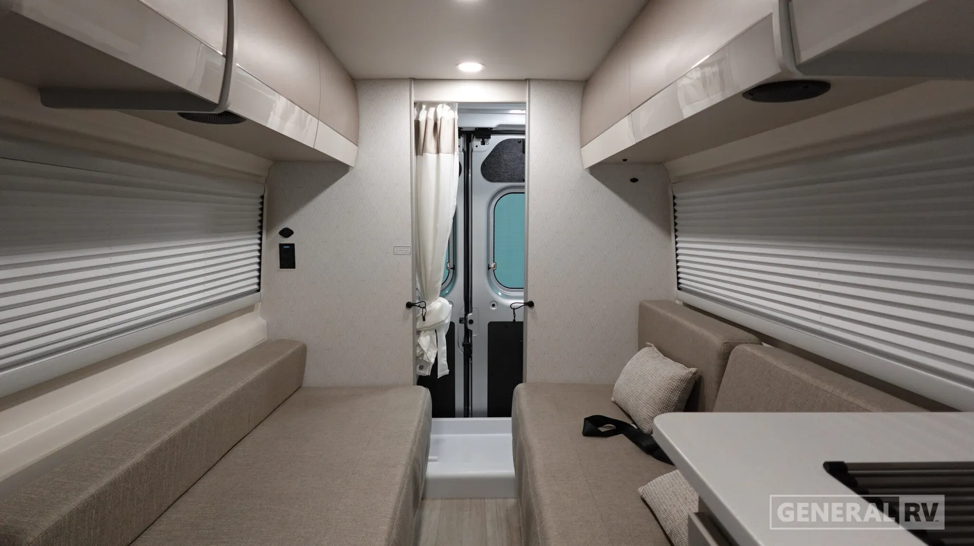 2027 Thor Motor Coach Sequence 20L - Photo 3