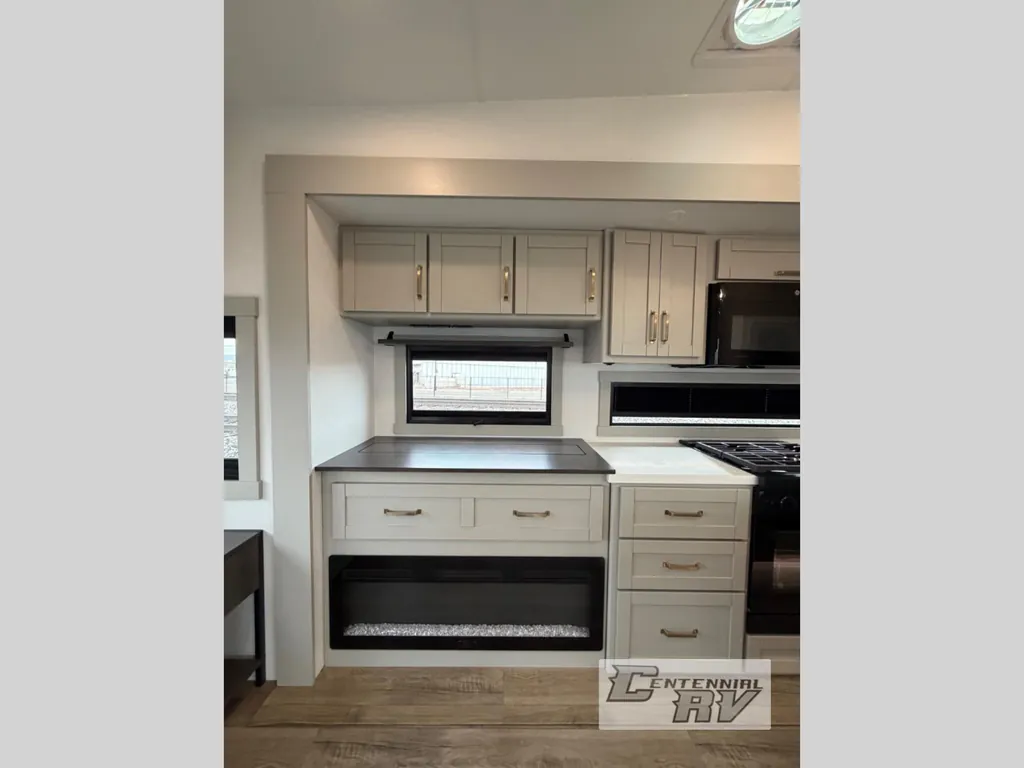 2026 Brinkley Model Z 3600, Photos photo 30