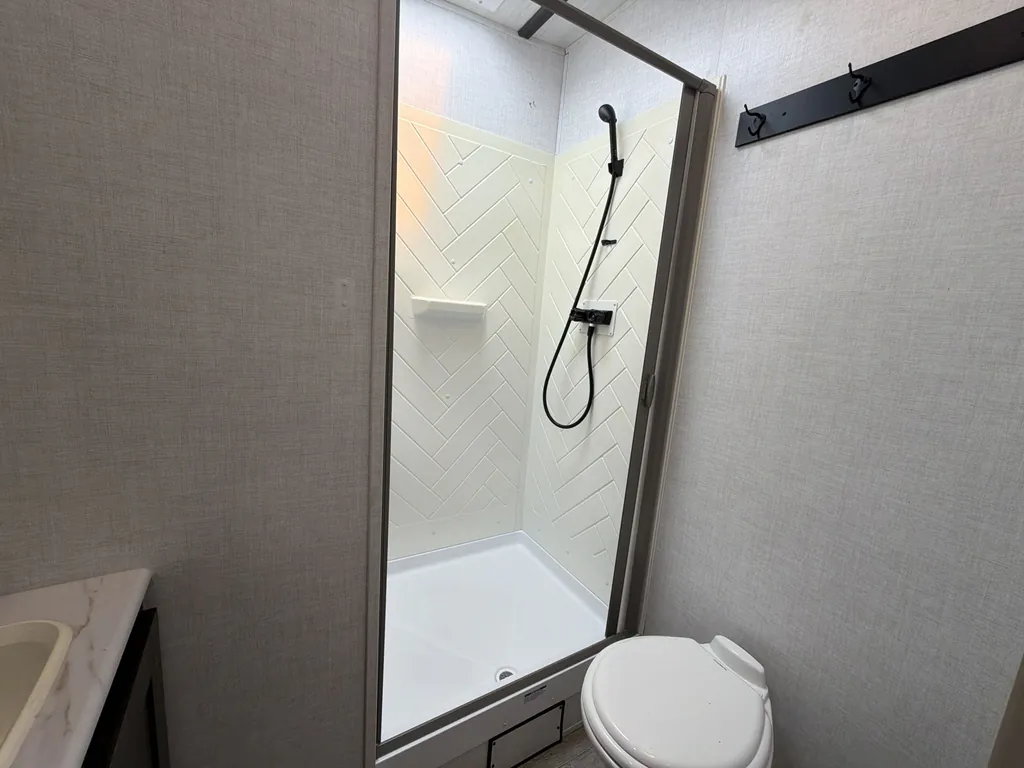 2023 Forest River Impression 320FL, Photos photo 18