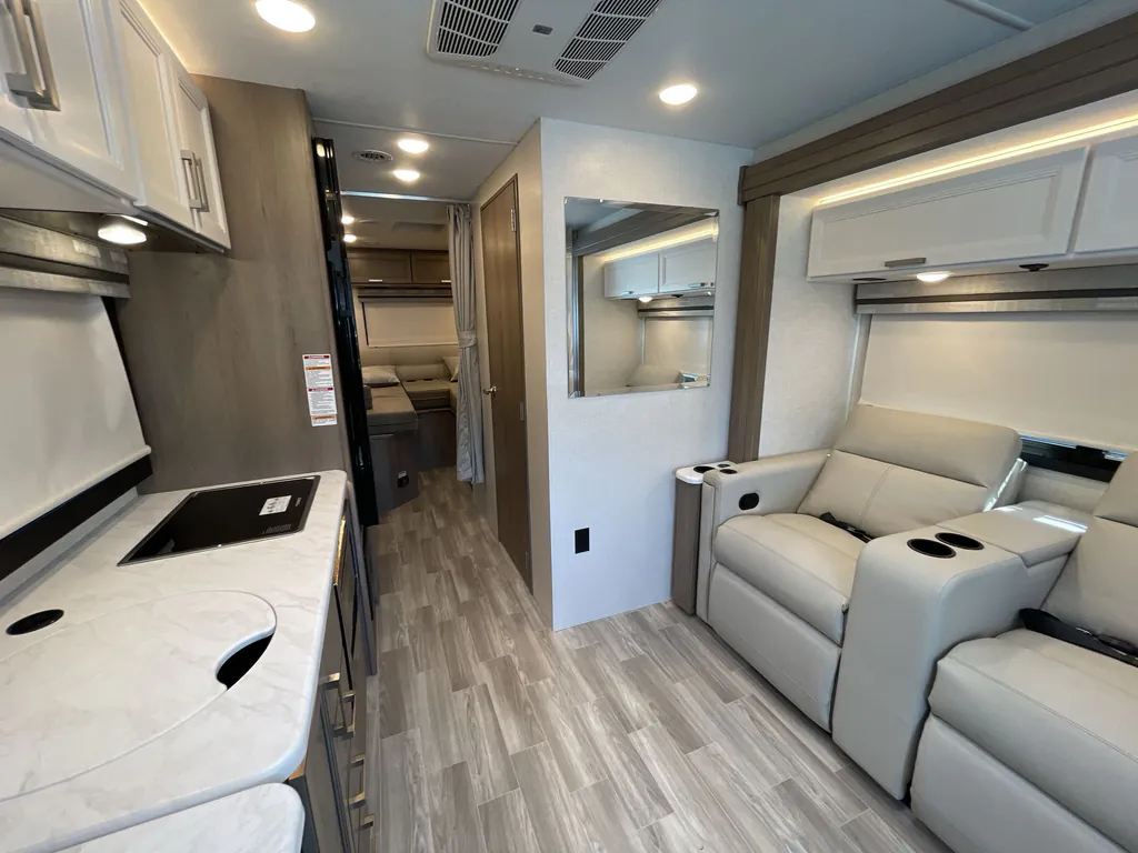 2026 Thor Motor Coach Axis 26.2, Photos photo 10