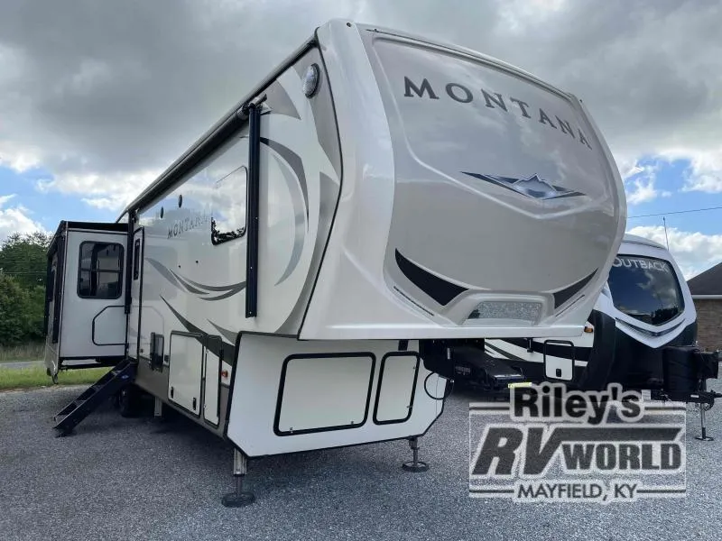 2018 Keystone Montana 3721RL - Main photo