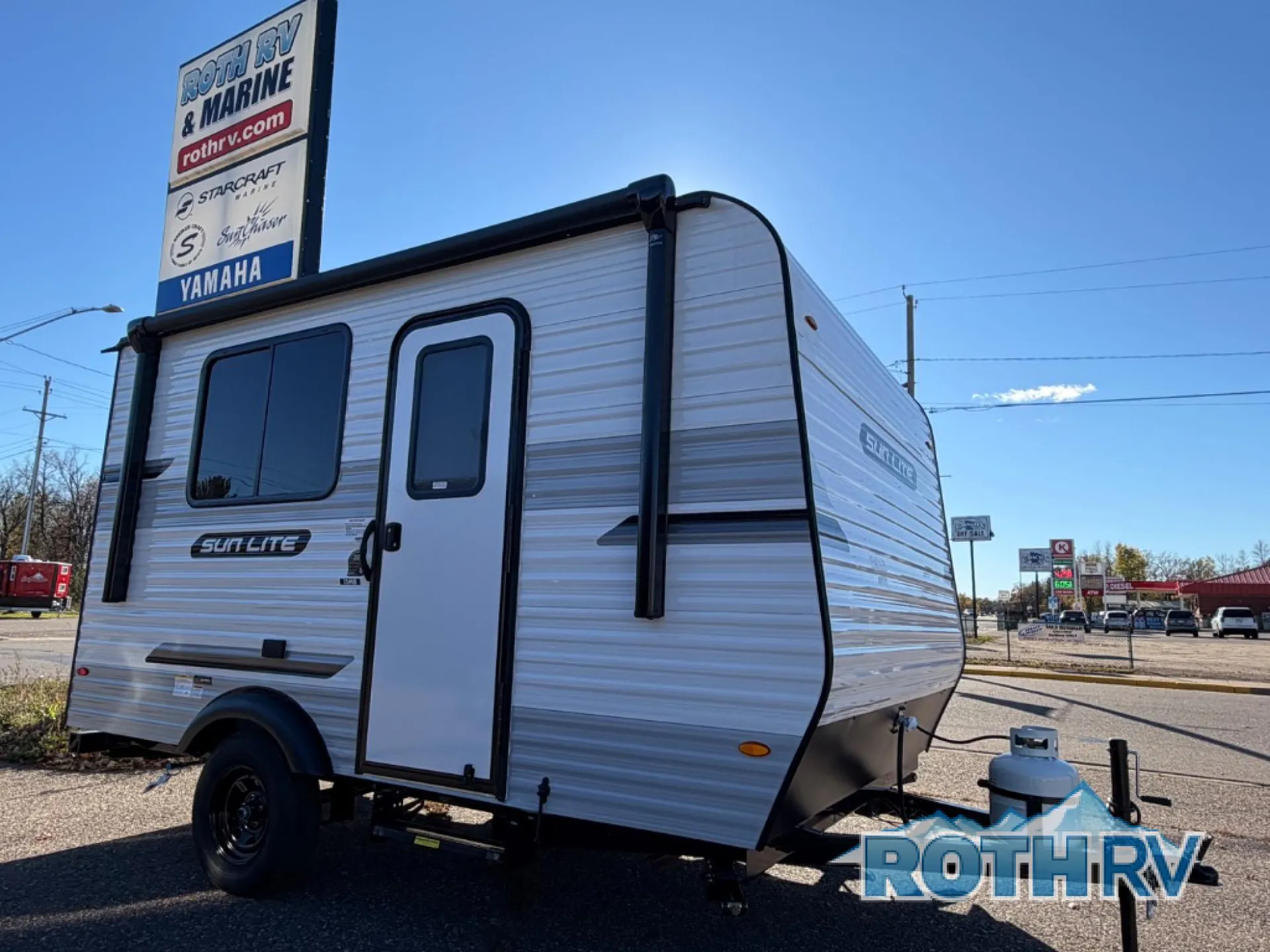 2027 Sunset Park RV Sun Lite 15MB - Photo 2