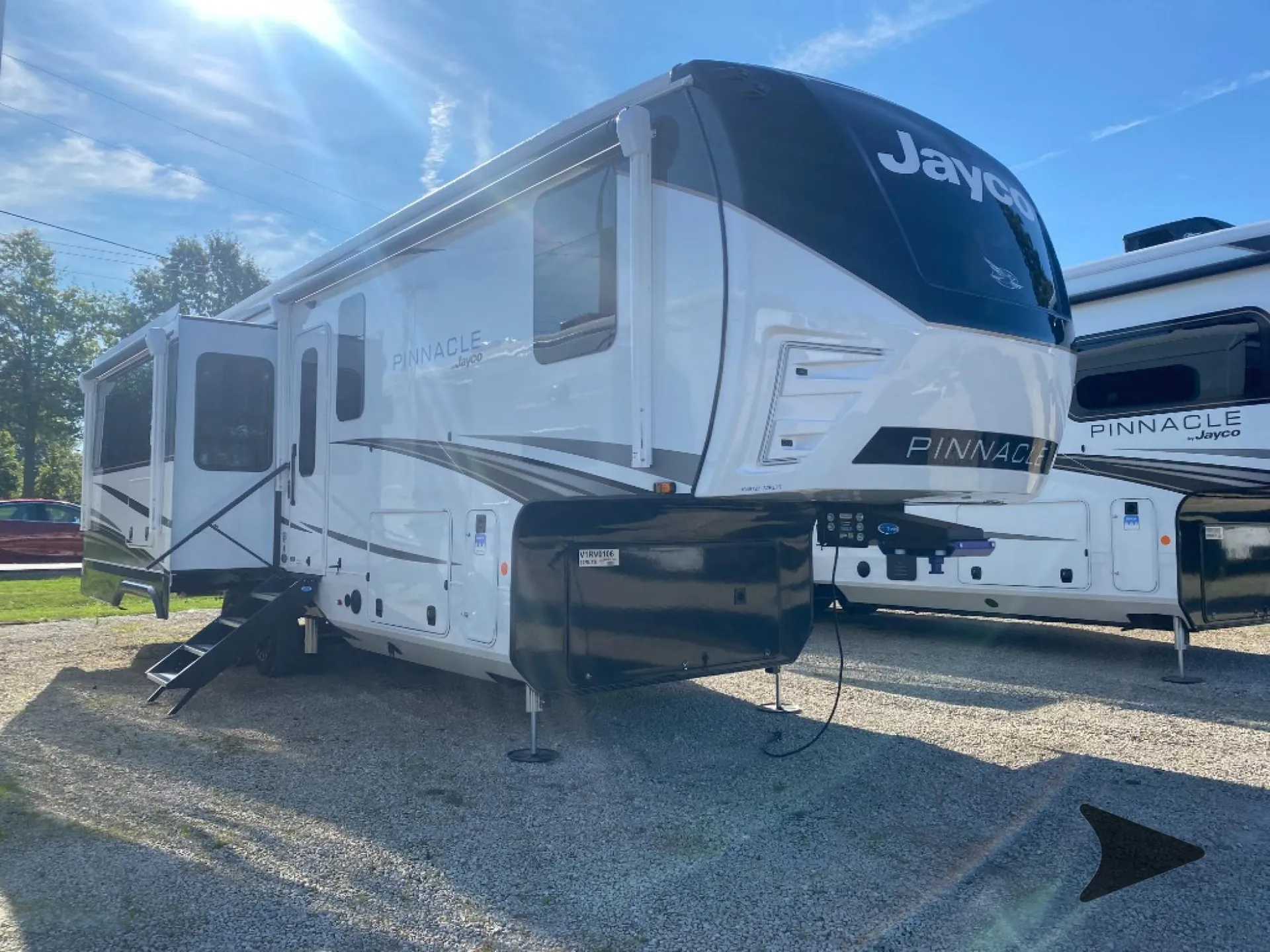 2027 Jayco Pinnacle 32RLTS