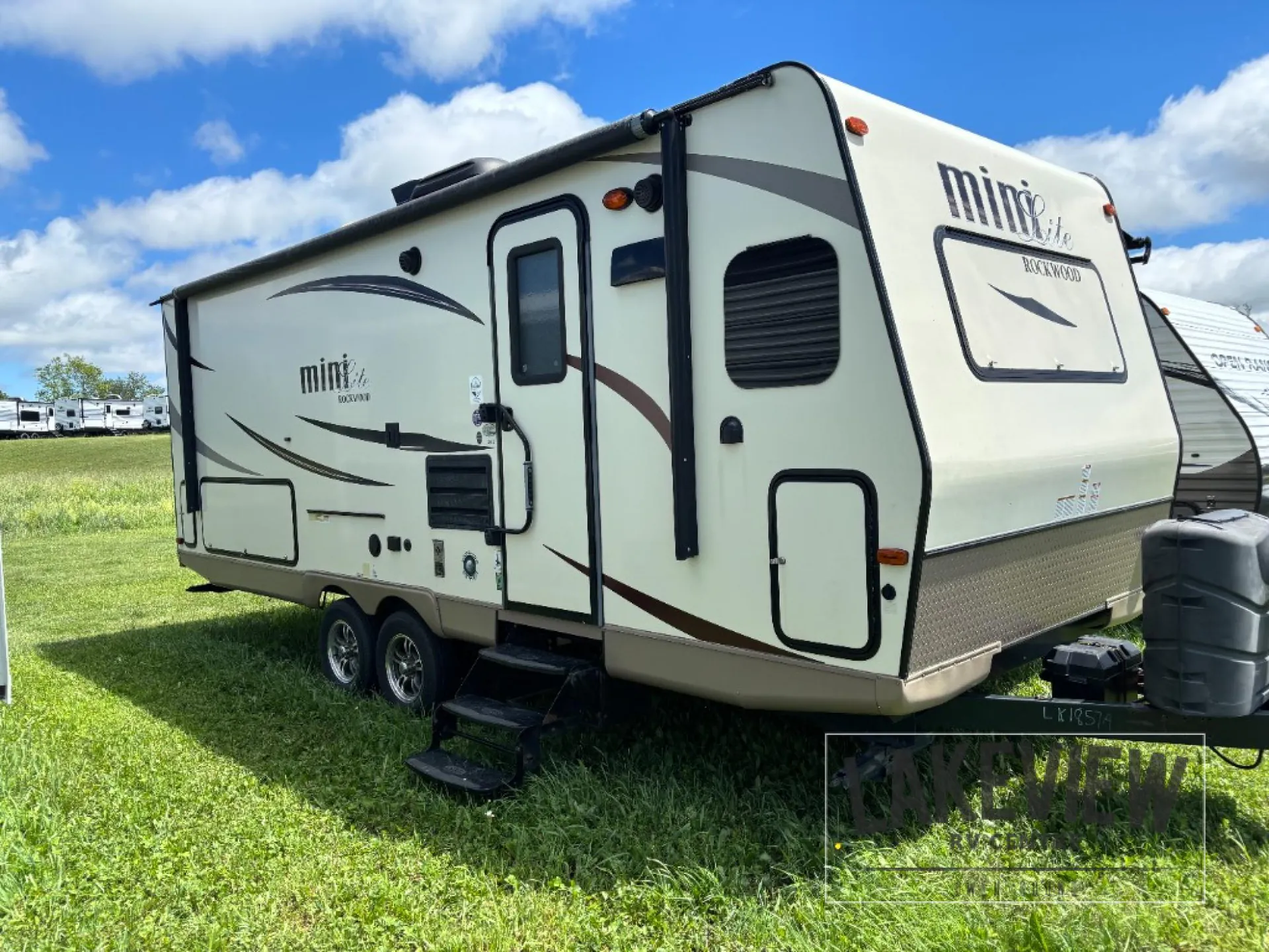 2017 Forest River Rockwood Mini Lite 2506S - Photo 2