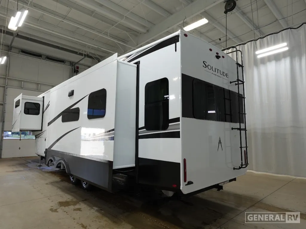 2026 Grand Design Solitude 370DV - Photo 4