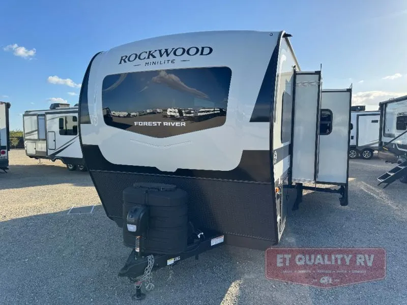 2026 Forest River Rockwood Mini Lite 2522FB - Photo 2