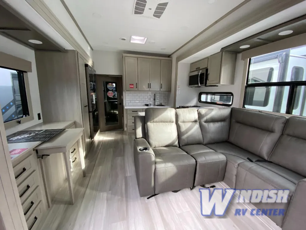 2025 Grand Design Momentum 344M, Photos photo 8