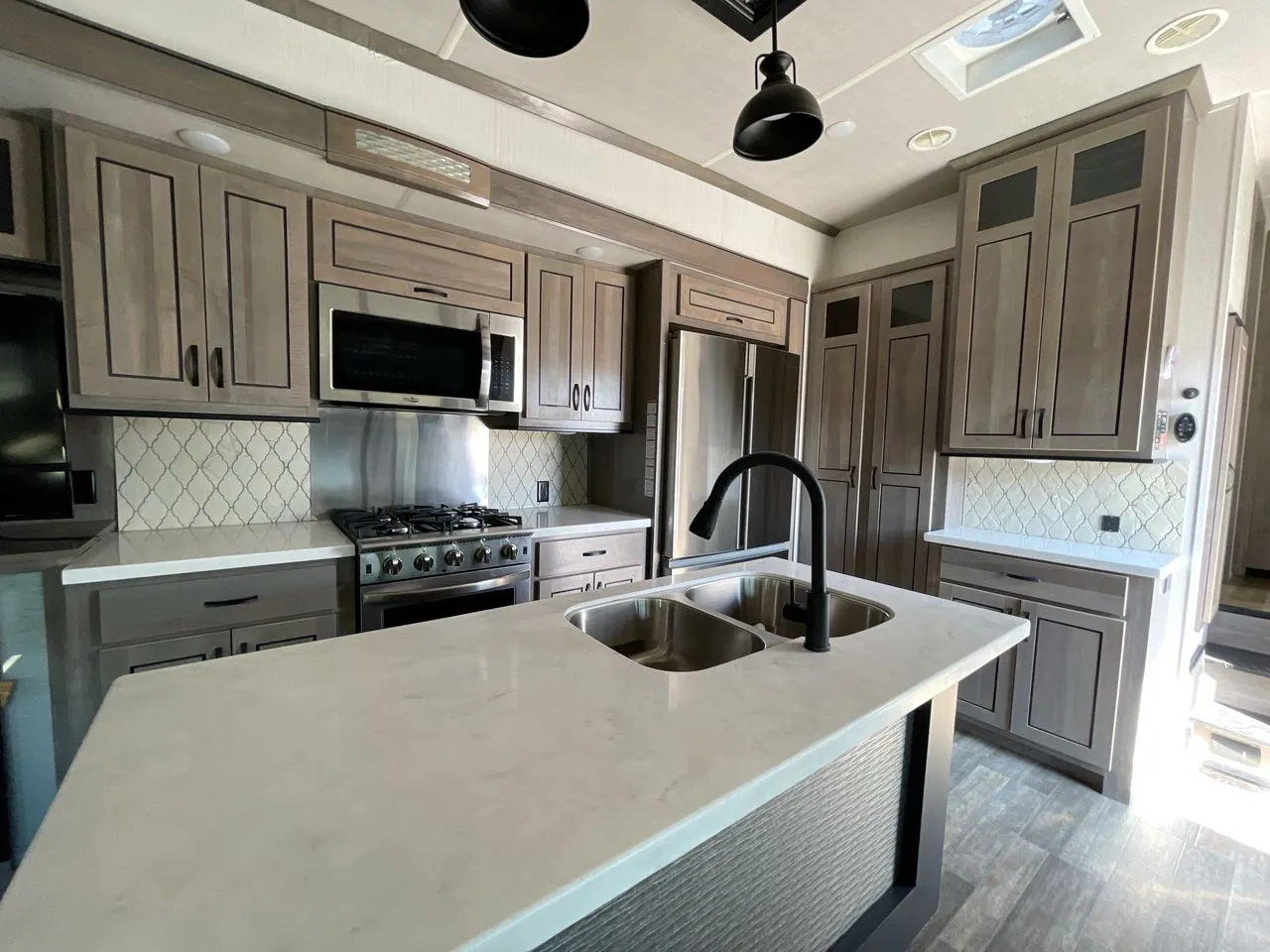 2021 Forest River Cedar Creek 311RL - Photo 4