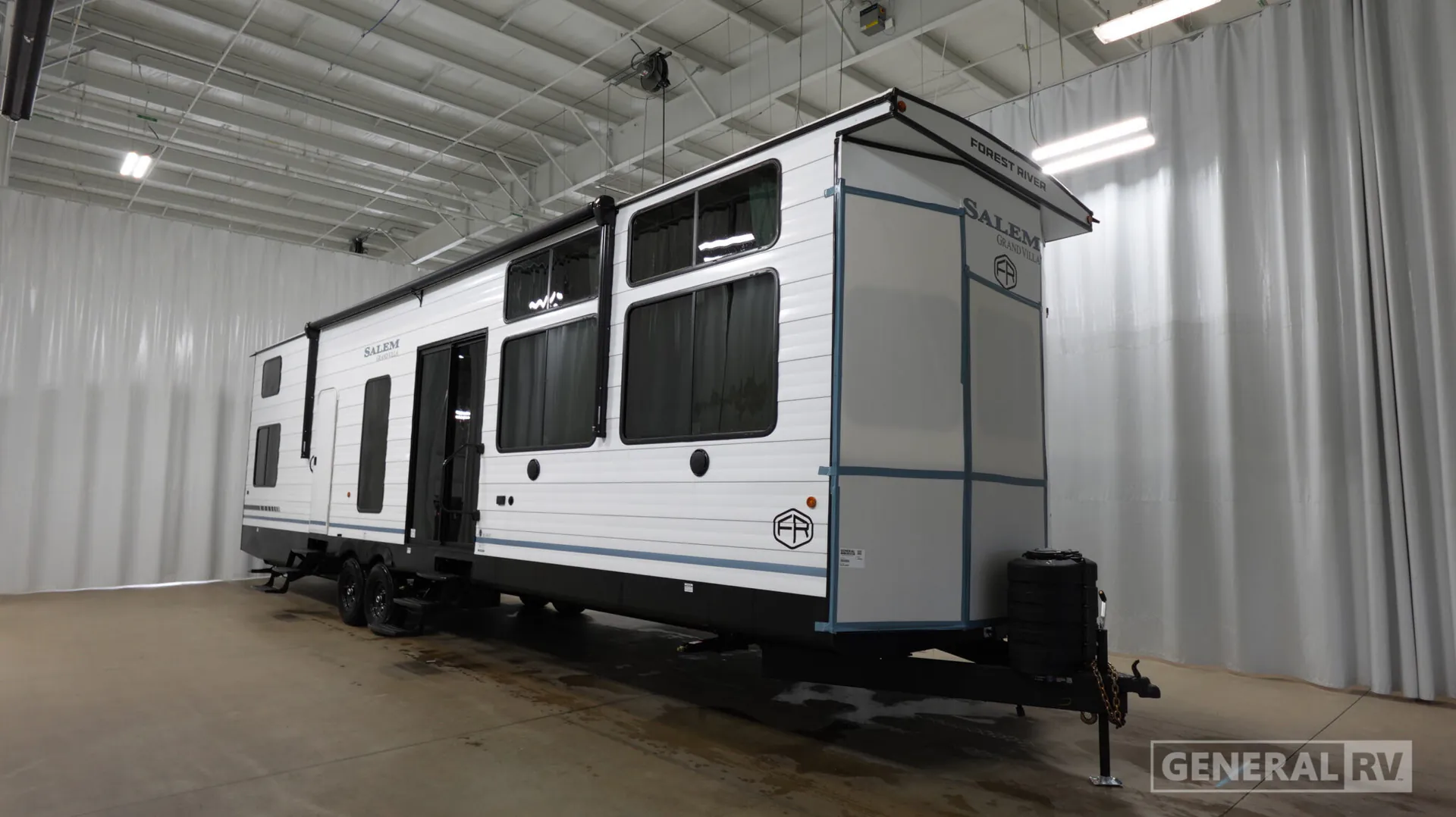 2027 Forest River Salem Grand Villa 40FKP