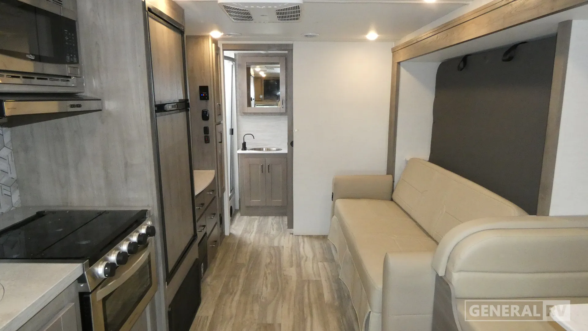 2025 Gulf Stream BT Cruiser 5260 - Photo 3