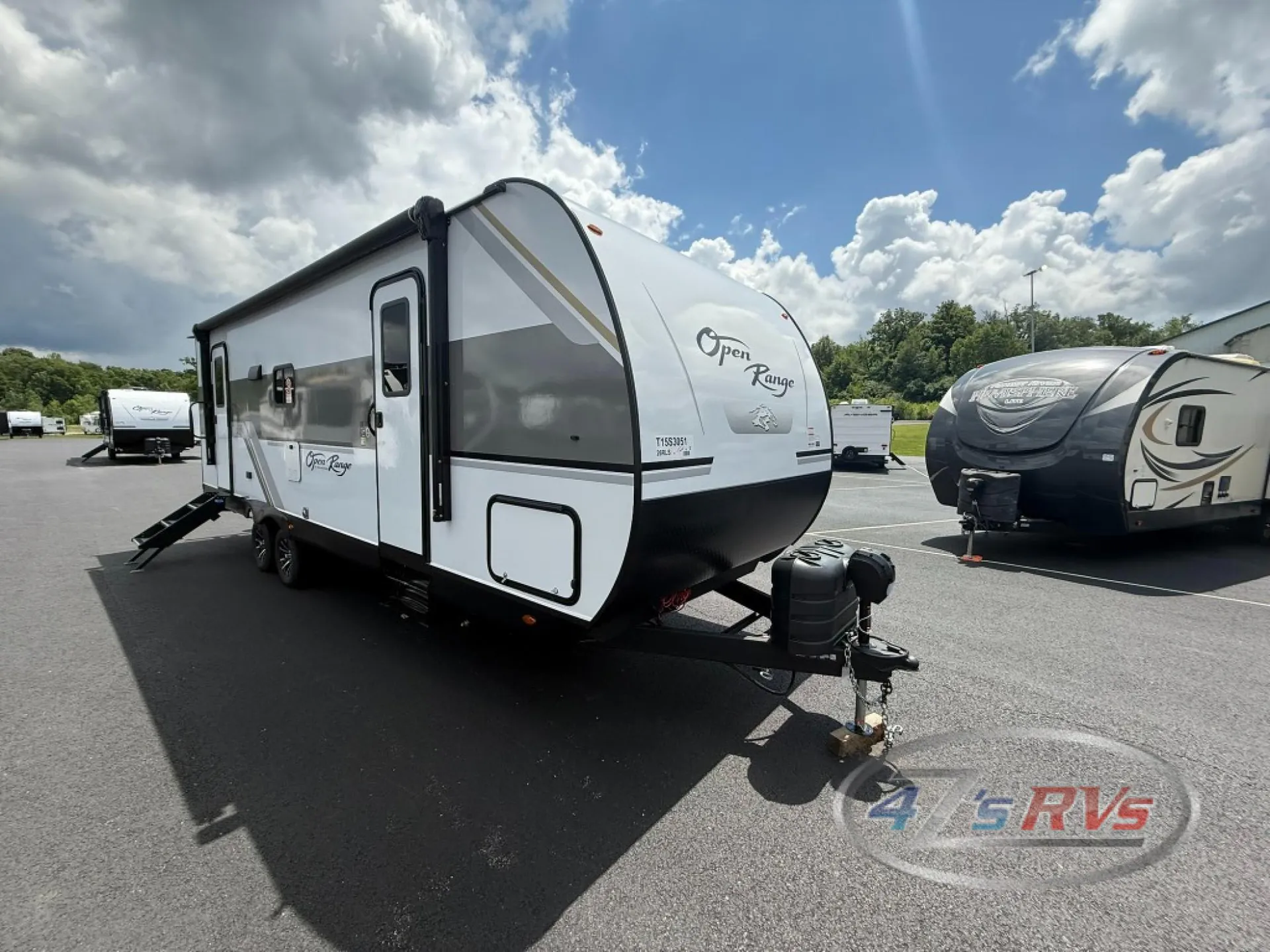 2026 Highland Ridge Open Range Conventional 26RLS dealer photo 1 from 4Z's RVs