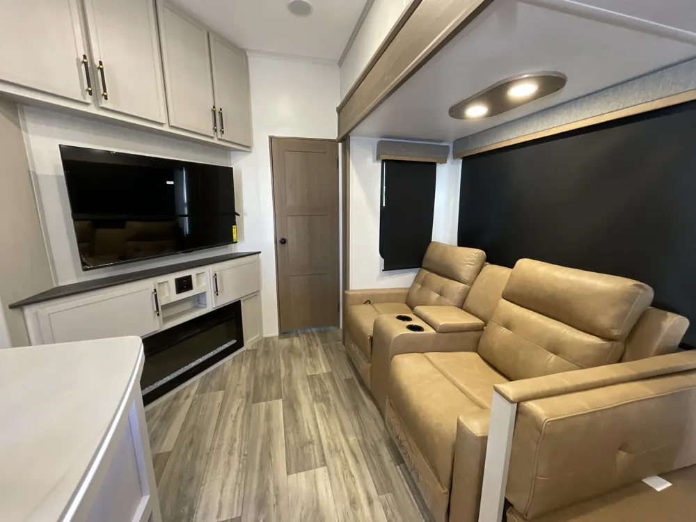 2026 dutchmen Astoria 3603LFP — living area main