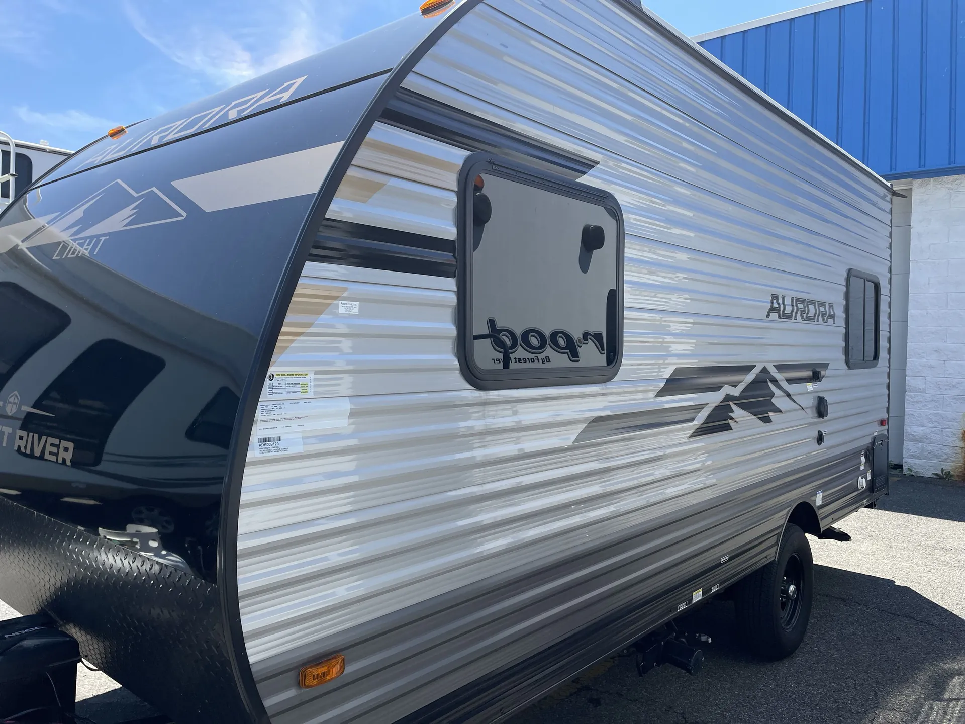 2025 Forest River Aurora Light 15RDX — off campside