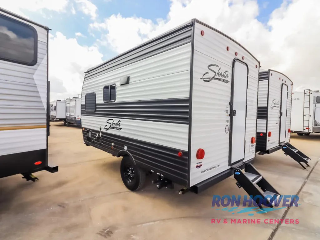 2026 Shasta Compact 17LB, Photos photo 10