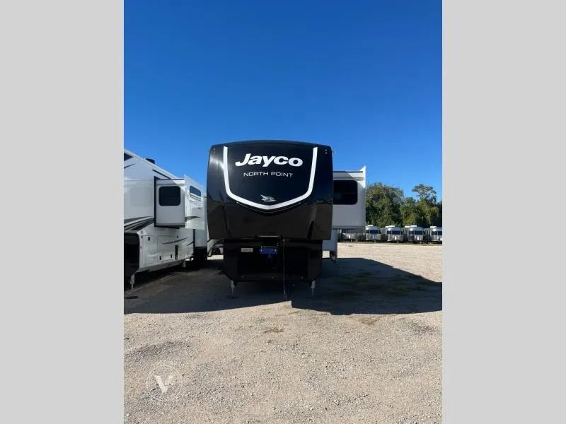 2026 Jayco North Point 377RLBH - Photo 4