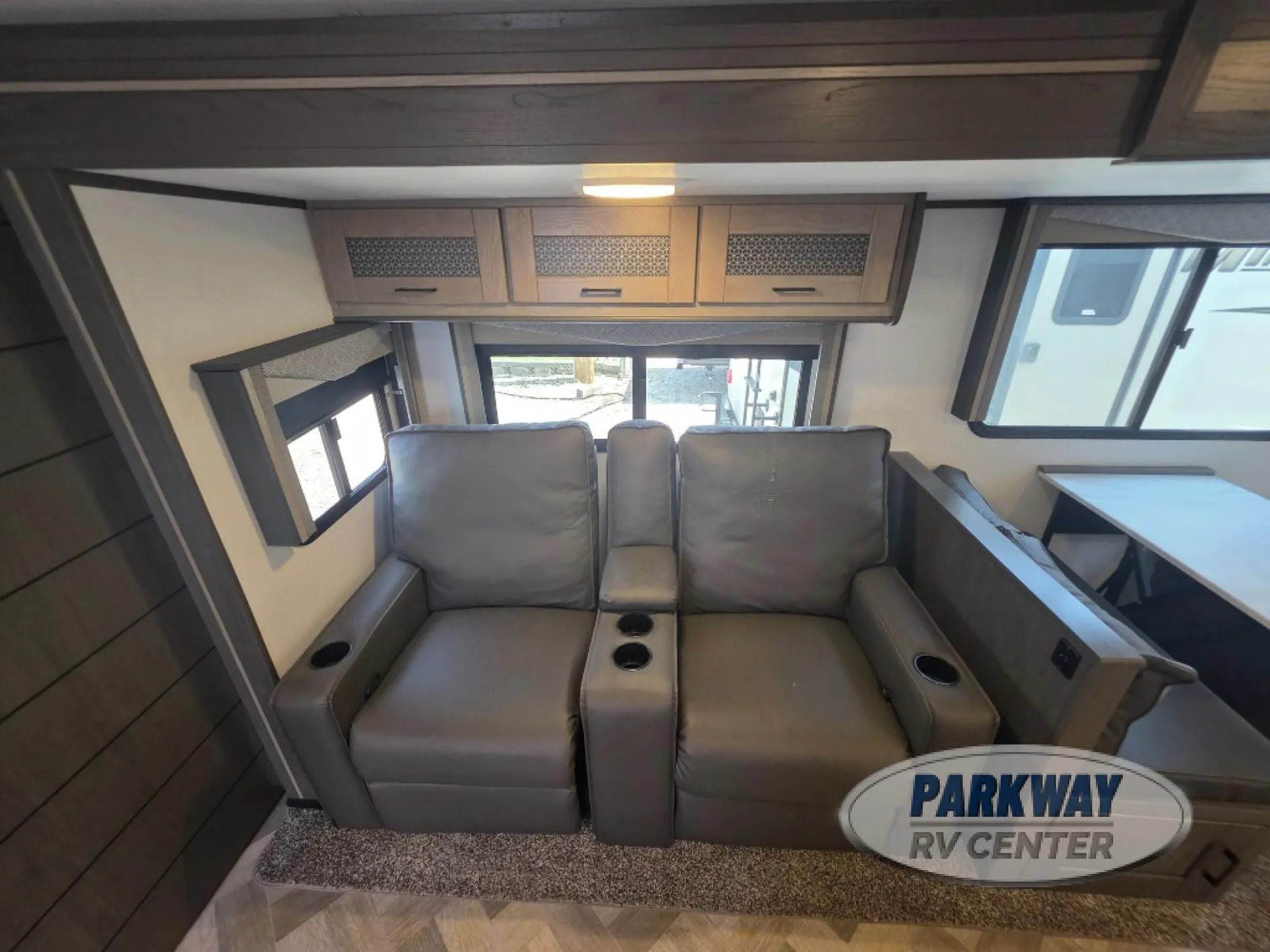 2021 Cruiser RV Twilight Signature TWS 2620 - Photo 4