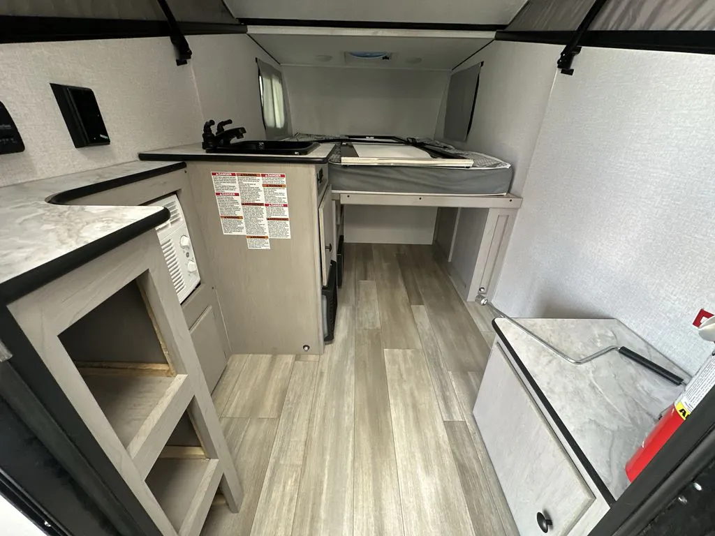 2024 Forest River Viking Express 9.0 — Photo 6