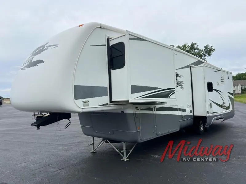 2008 Newmar Cypress 35KSRL - Photo 4