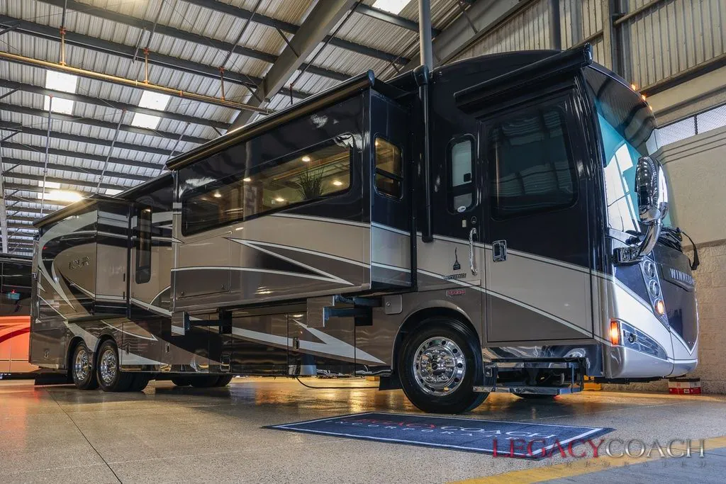 2016 Winnebago Tour 42HD - Quad Slide - BATH AND A HALF 42HD - Photo 2