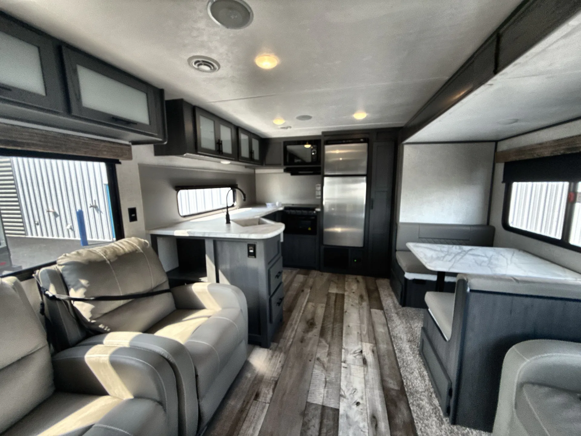 2022 Dutchmen Aspen Trail 2880RKS — living area main