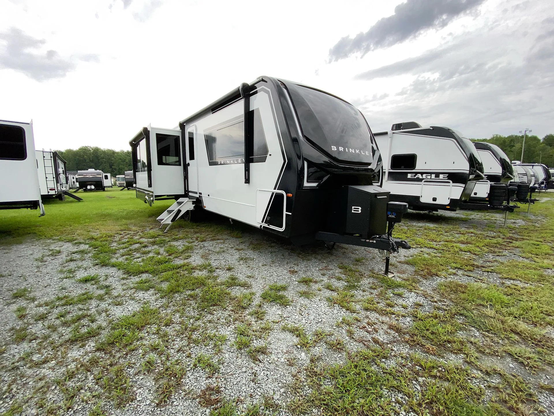 2026 Brinkley Model Z Air 297 - Photo 2