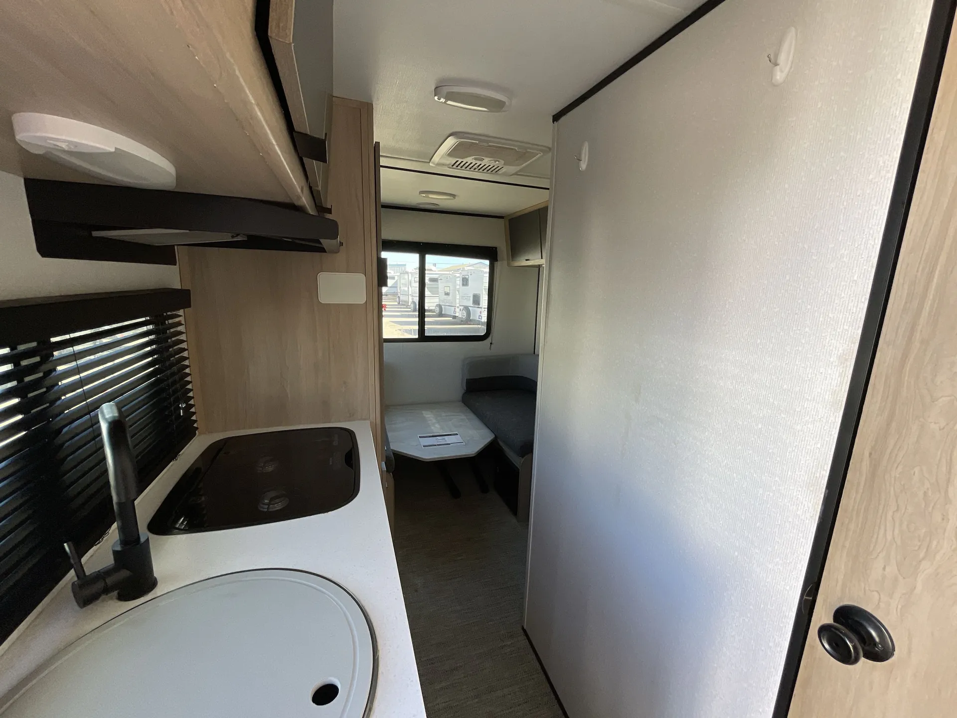 2021 Cruiser RV Hitch 16RD — living area main