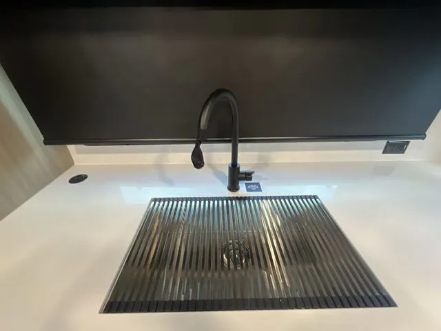 2027 Forest River Rockwood Mini Lite 2506FK — Photo 6