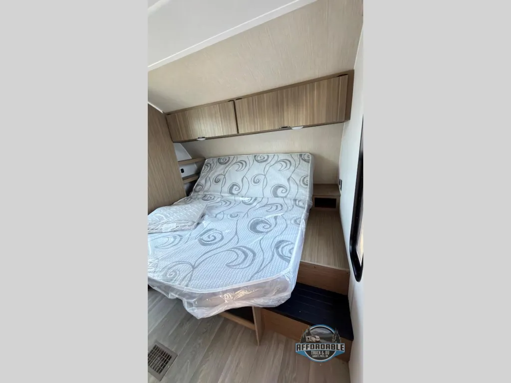 2026 Forest River RV Wildwood X-Lite 241BHXL, Photos photo 9