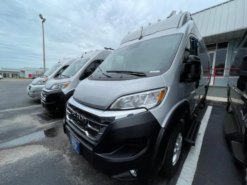 2025 Coachmen Nova 20C - Photo 4