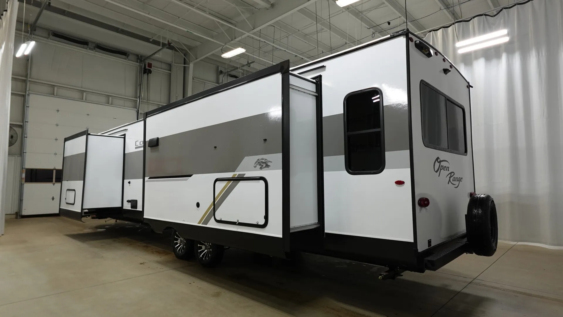 2026 Open Range Open Range Colt 33RLT - Photo 4