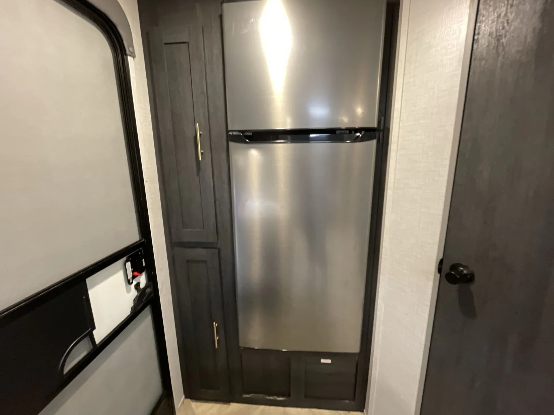 2022 Forest River Ozark 1800QS — fridge