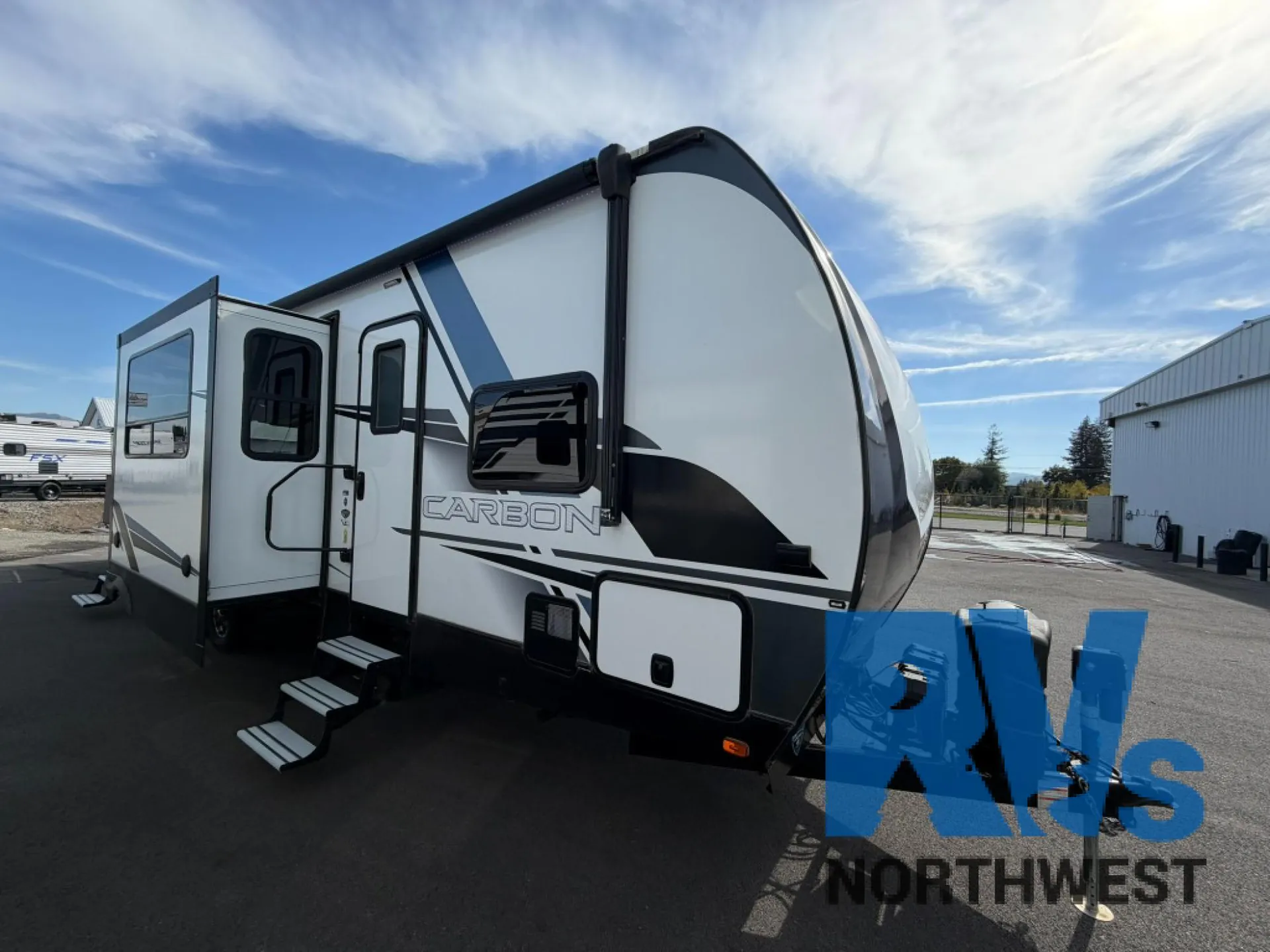 2022 Keystone Carbon 36 - Photo 2