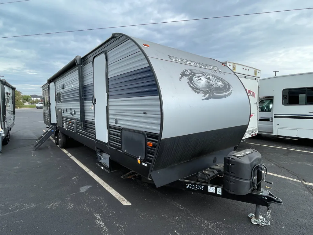 2020 Forest River Cherokee 306MM, Photos photo 22
