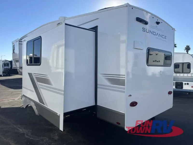 2026 Heartland Sundance XLT 24ML - Photo 4