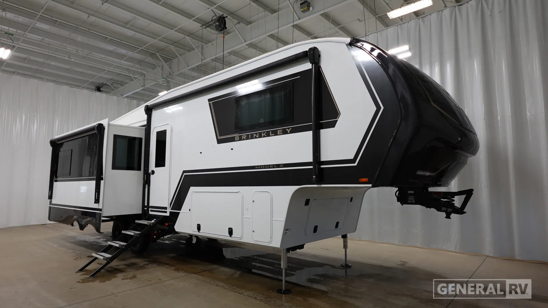 2026 Brinkley Model Z 3100 - Photo 2