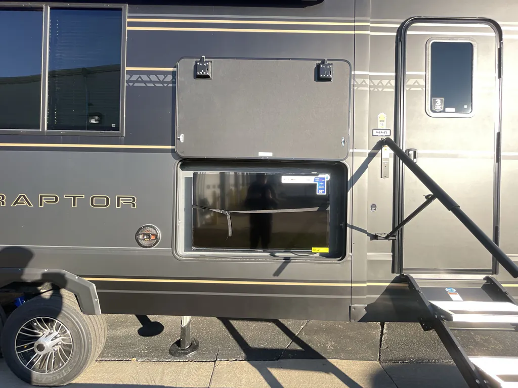 2026 Keystone Raptor 441, Photos photo 10