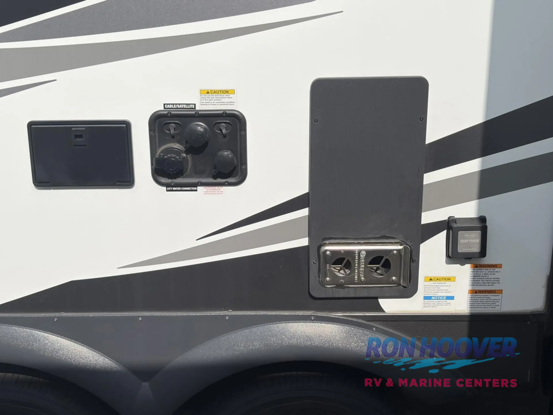 2025 Forest River Flagstaff Super Lite 26SFK - Photo 4