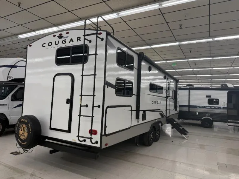 2024 Keystone Cougar Half-Ton 27BHS - Photo 4