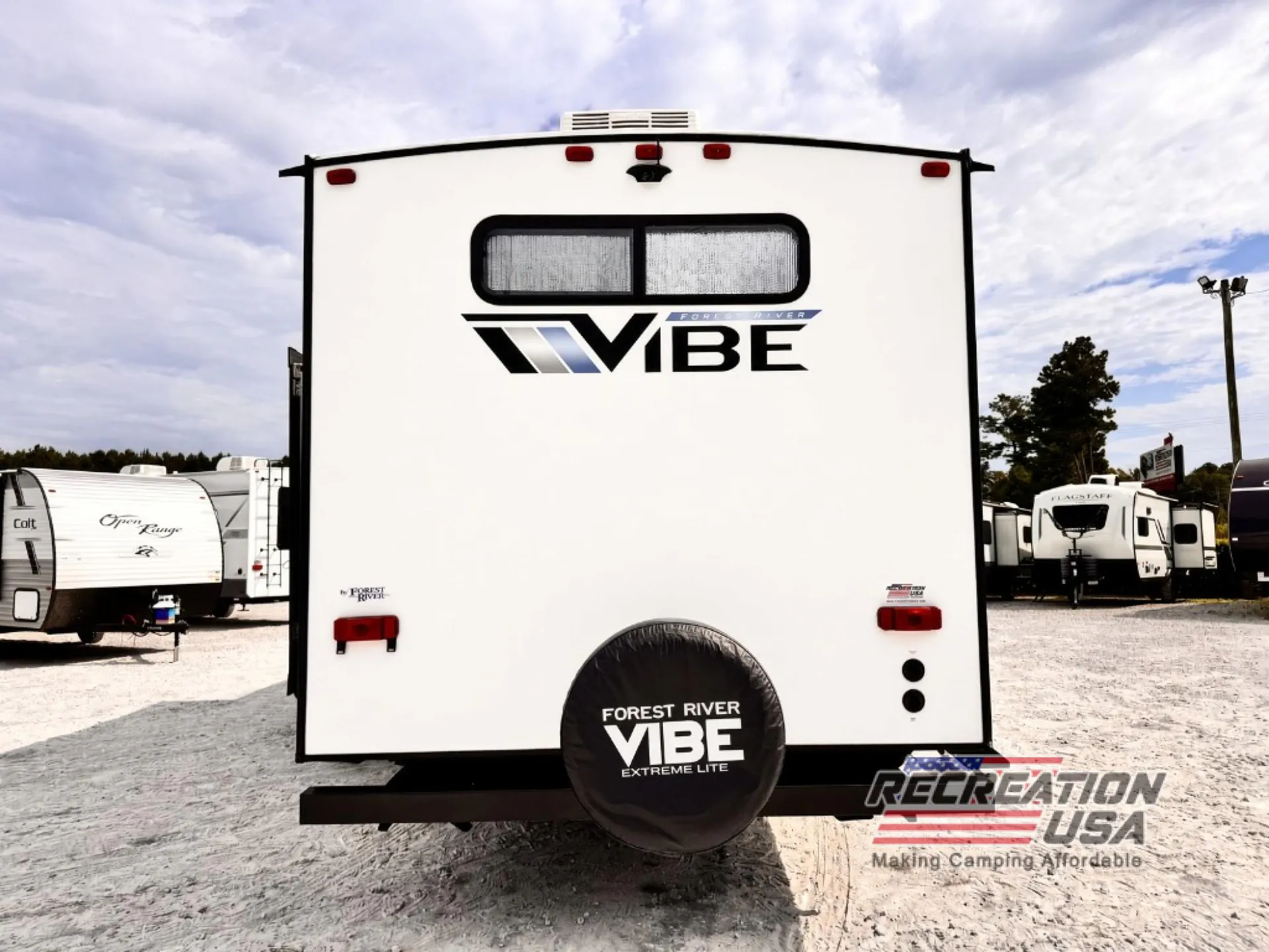 2022 Forest River Vibe 28BH — Photo 5