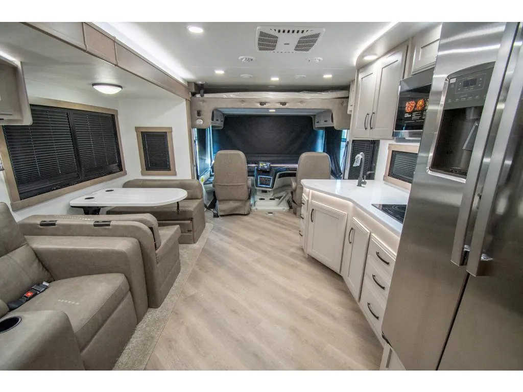 2027 Entegra Coach Emblem 36B - Photo 3