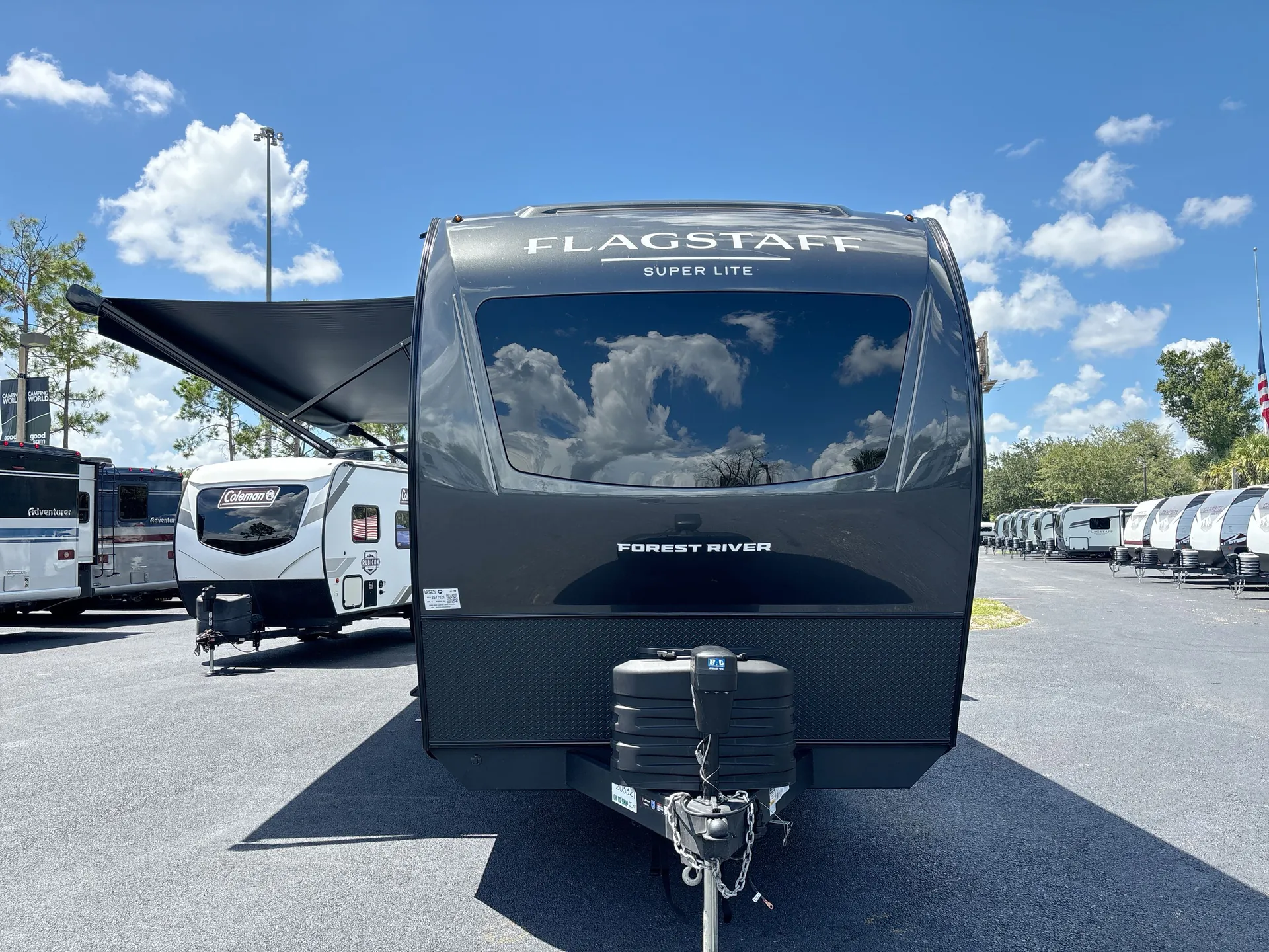 2027 Forest River Flagstaff Super Lite 29FBRL — front